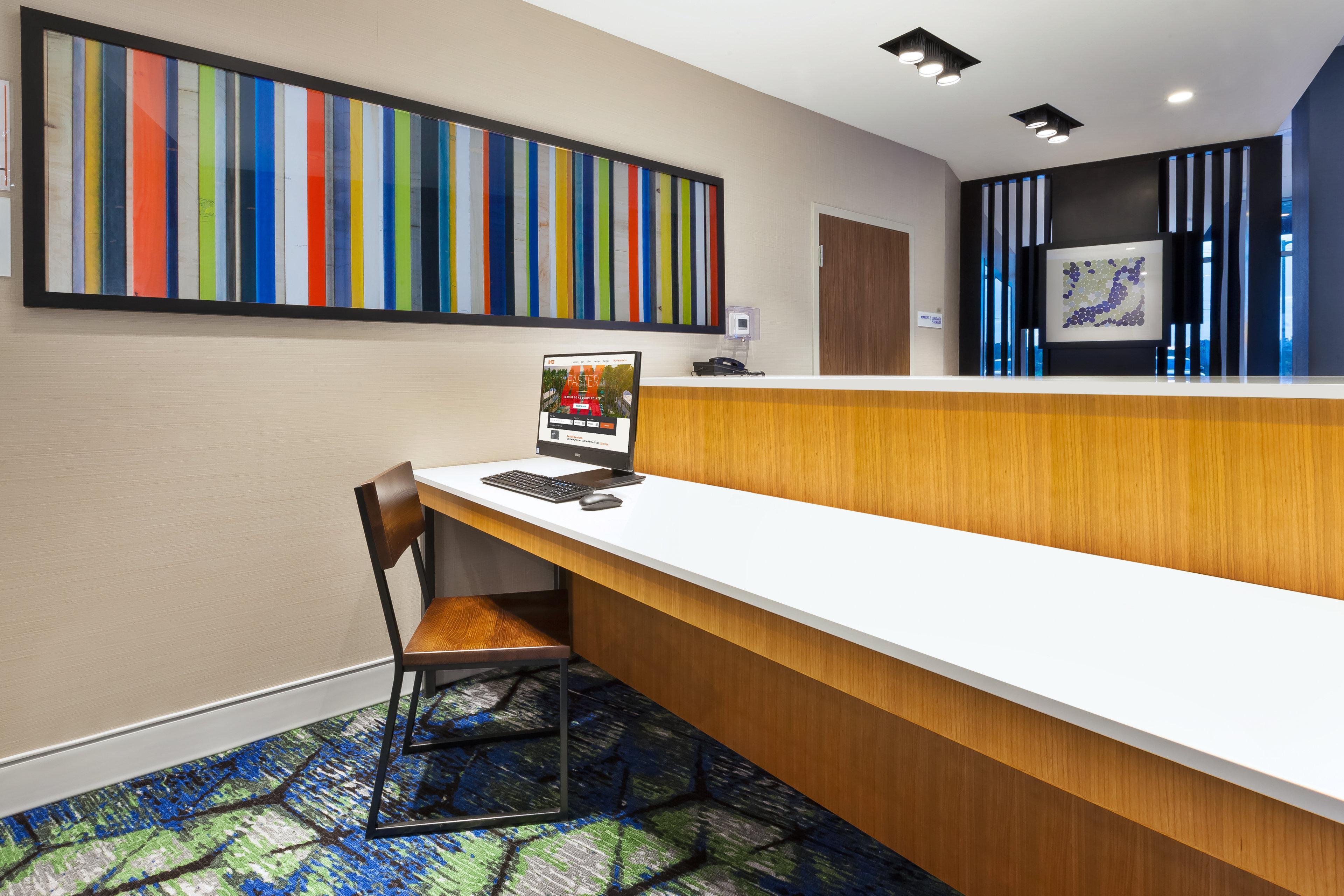 Holiday Inn Express & Suites - Cedar Springs - Grand Rapids N, An Ihg Hotel Экстерьер фото