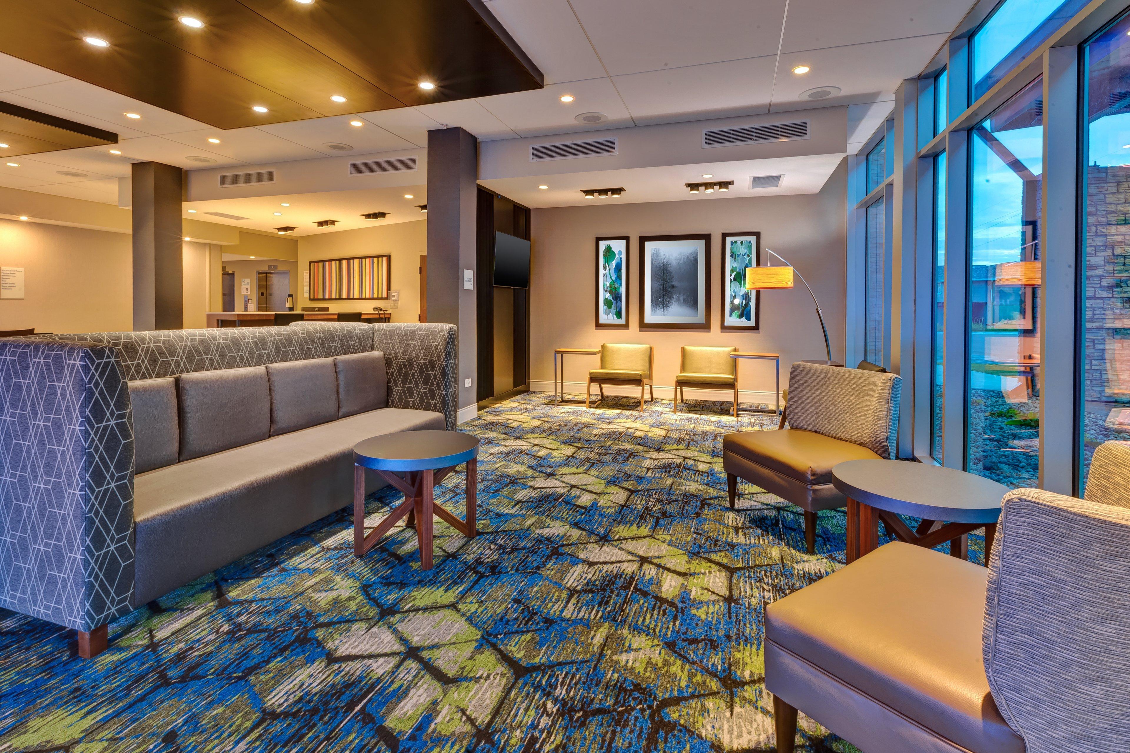 Holiday Inn Express & Suites - Cedar Springs - Grand Rapids N, An Ihg Hotel Экстерьер фото