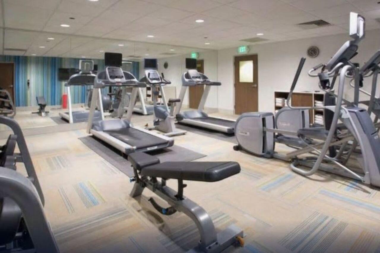 Holiday Inn Express & Suites - Cedar Springs - Grand Rapids N By Ihg Экстерьер фото