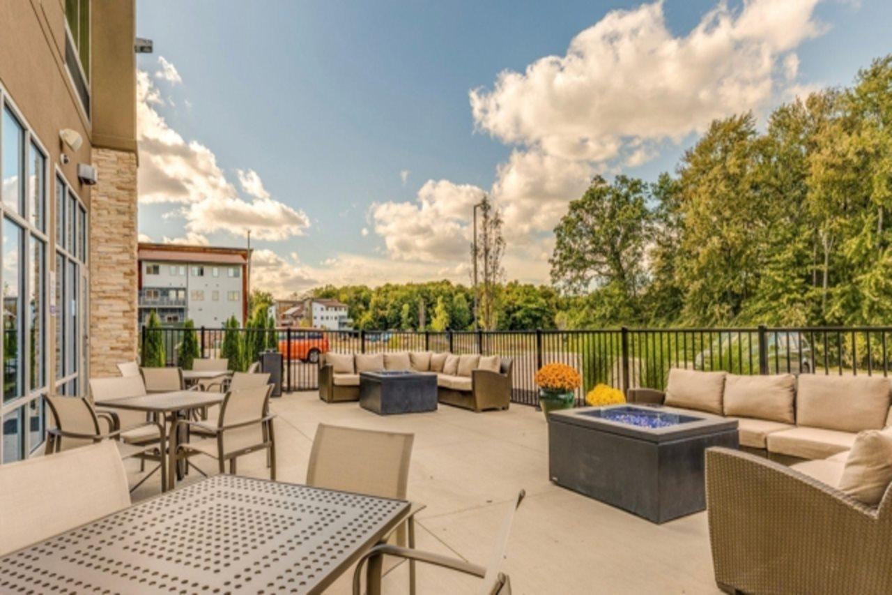 Holiday Inn Express & Suites - Cedar Springs - Grand Rapids N By Ihg Экстерьер фото